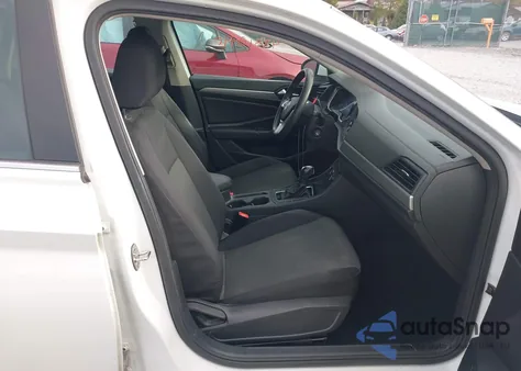 2019 Volkswagen Jetta 1.4T R-Line/1.4T S/1.4T Se z USA, uszkodzony, nr VIN 3VWC57BU0KM093137